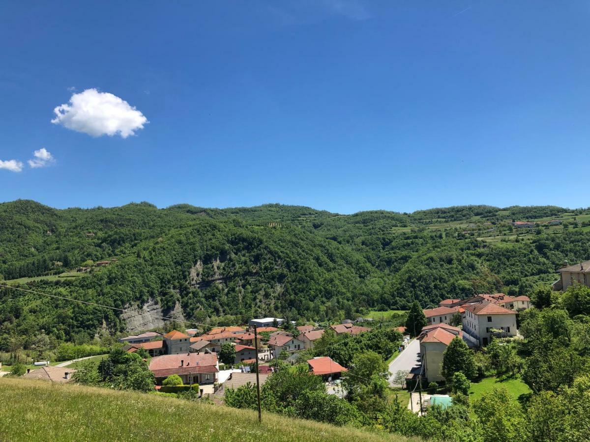 Tenuta Pian D'Attesio - Agriturismo Castelletto Soprano Exterior foto